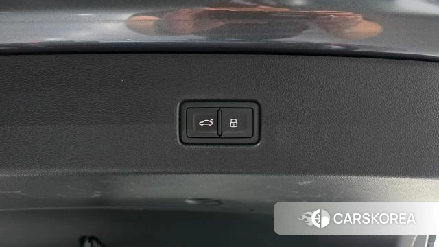 Audi A7 (4K) id 5018293 из Кореи 29