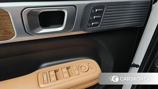 Hyundai Santa Fe (MX5) id 4980657 из Кореи 29