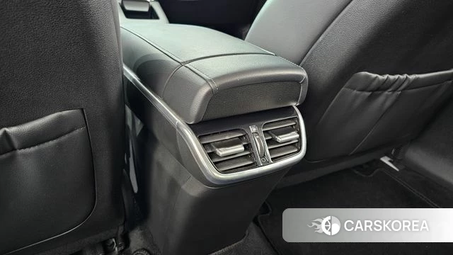 Hyundai The New Grandeur IG id 5023131 из Кореи 29