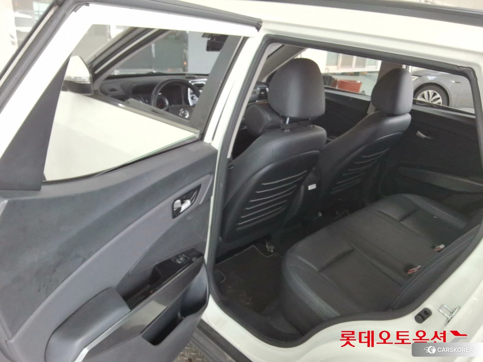 SsangYong Tivoli id 4984727 из Кореи 29