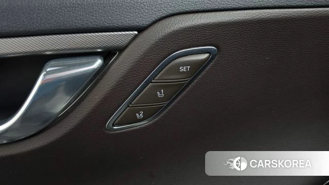 Hyundai The New Grandeur IG Hybrid id 5017502 из Кореи 29