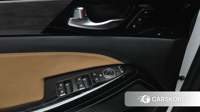 Kia K7 Premier Hybrid id 4982769 из Кореи 29
