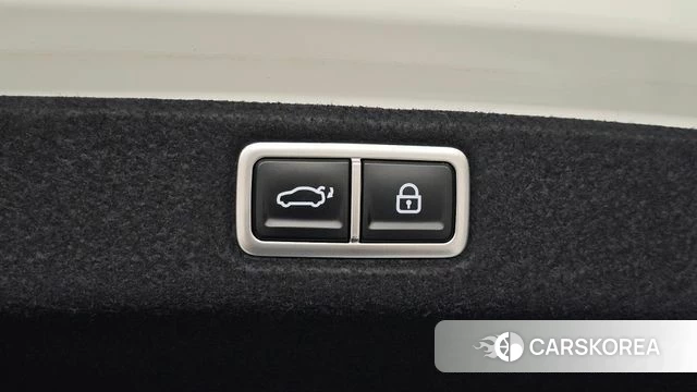 Hyundai Grandeur Hybrid (GN7) id 5002123 из Кореи 29