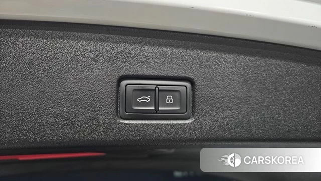 Audi Q4 e-Tron (F4) id 4981331 из Кореи 29