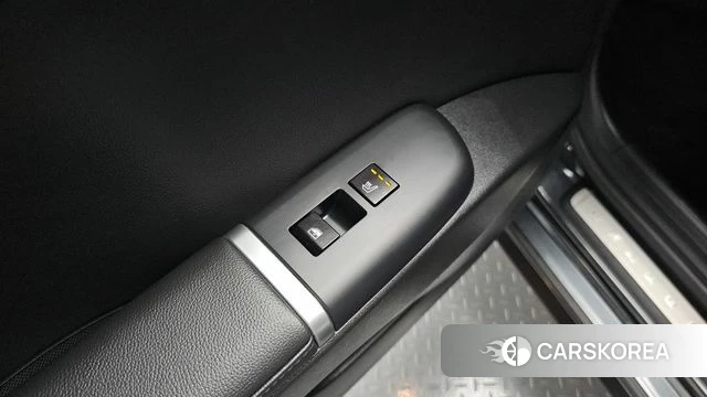 Hyundai Grandeur (GN7) id 4950673 из Кореи 29