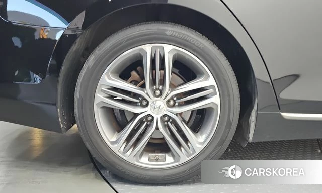 Hyundai Grandeur IG id 4953137 из Кореи 29