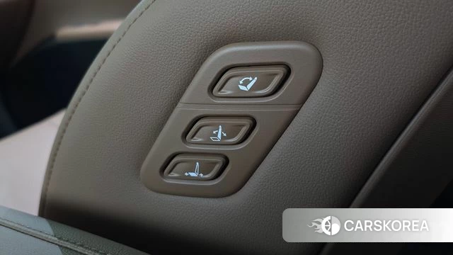 Hyundai Grandeur Hybrid (GN7) id 5020716 из Кореи 29