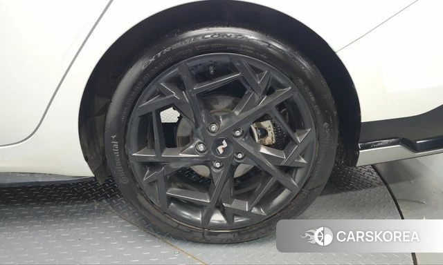 Hyundai The New Avante (CN7) id 4980476 из Кореи 29