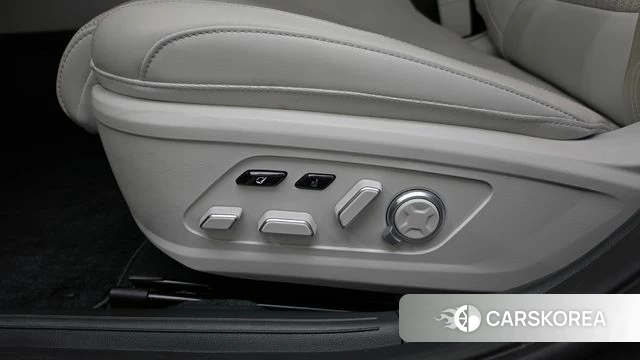 Hyundai Grandeur Hybrid (GN7) id 4744495 из Кореи 29