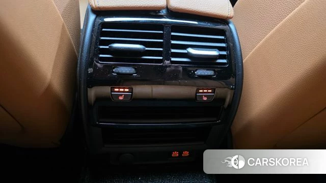 BMW 5 Series (G30) id 5021931 из Кореи 29