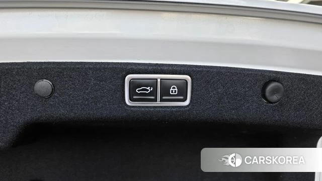 Hyundai Grandeur Hybrid (GN7) id 4700691 из Кореи 29