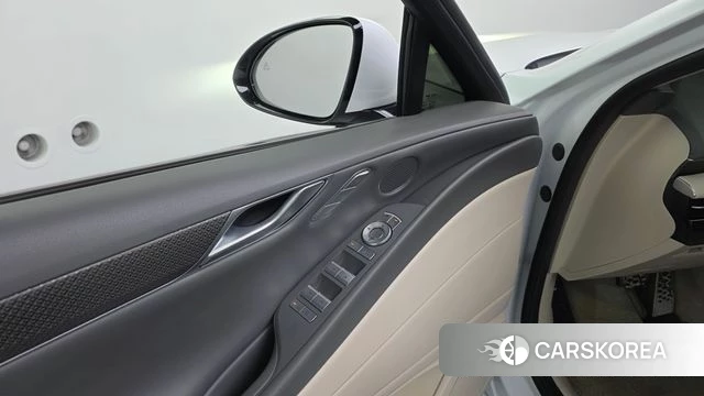 Genesis G80 (RG3) id 4995698 из Кореи 29