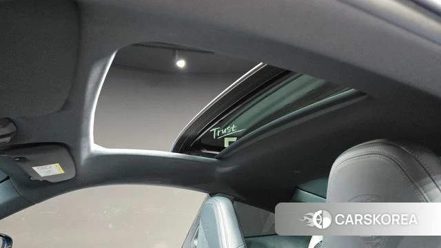 Porsche 911(992) id 5022609 из Кореи 29