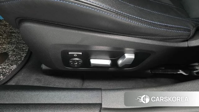 BMW i4 id 5026809 из Кореи 29