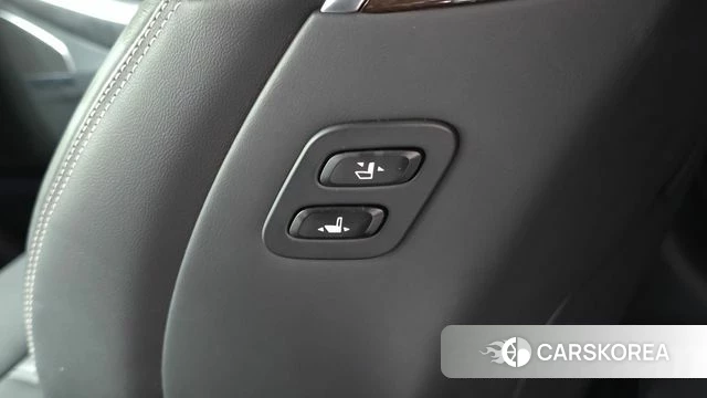 Genesis G90 id 4992616 из Кореи 29
