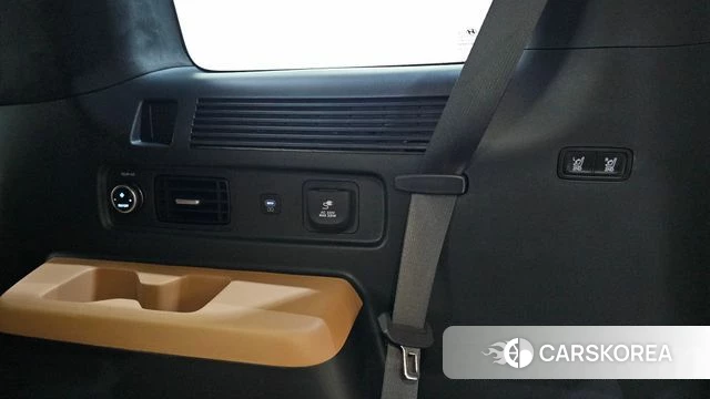 Hyundai Santa Fe (MX5) id 4773356 из Кореи 29
