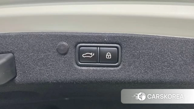 Hyundai The New Grandeur IG Hybrid id 4986606 из Кореи 29