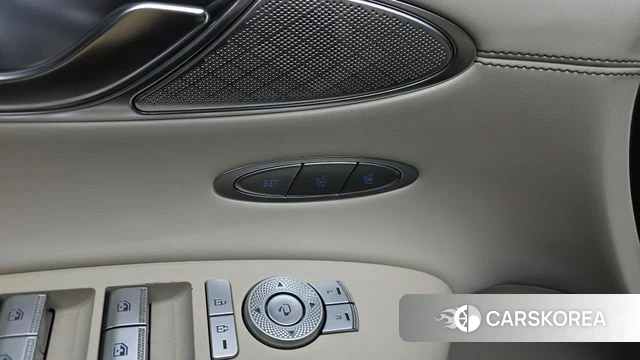 Genesis GV70 id 4952035 из Кореи 29