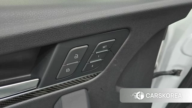 Audi SQ5 (FY) id 4929013 из Кореи 29