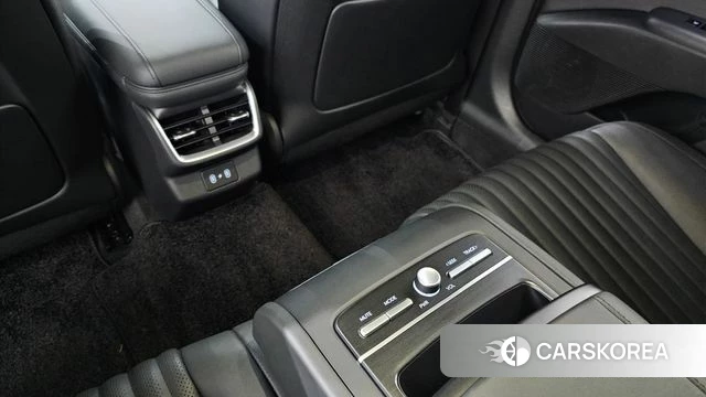 Hyundai Grandeur Hybrid (GN7) id 5001854 из Кореи 29