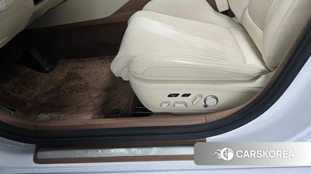 Hyundai Grandeur Hybrid (GN7) id 4985903 из Кореи 29