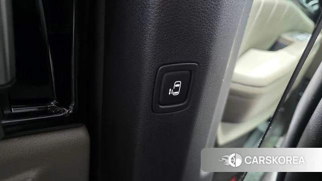 Kia The New Carnival 4th Generation id 5020938 из Кореи 29