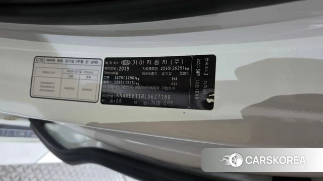 Kia The New Carnival id 5004039 из Кореи 29