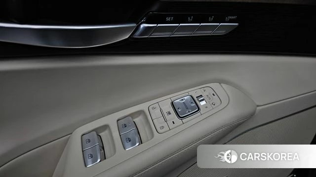 Genesis G90 id 5022910 из Кореи 29