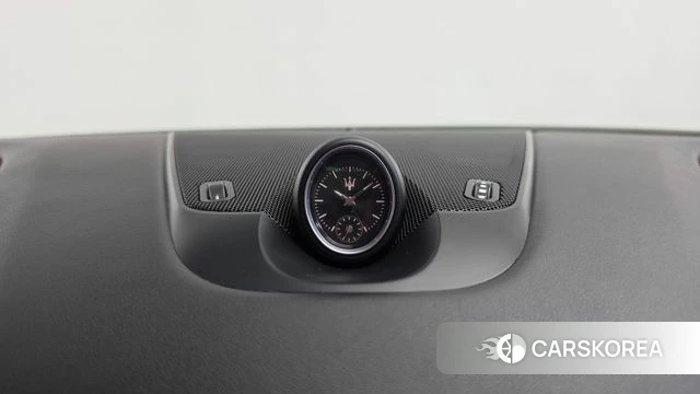 Maserati Levante id 4906711 из Кореи 29