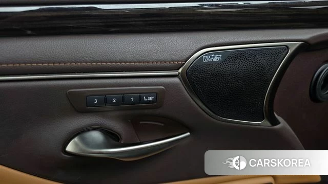 Lexus ES300h 7th generation id 4918679 из Кореи 29