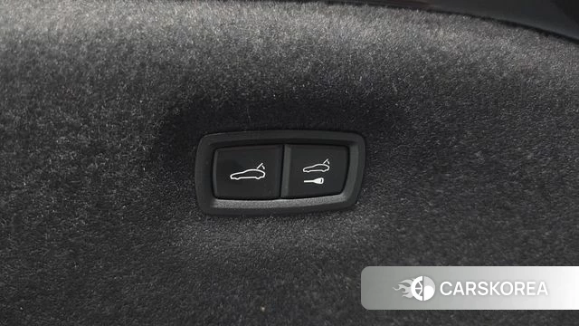 Porsche Taycan id 4943158 из Кореи 29