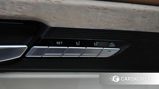 Genesis G90 id 5047546 из Кореи 29