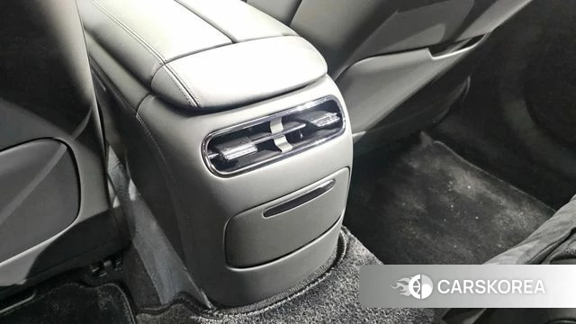 Genesis G90 (RS4) id 4897790 из Кореи 29
