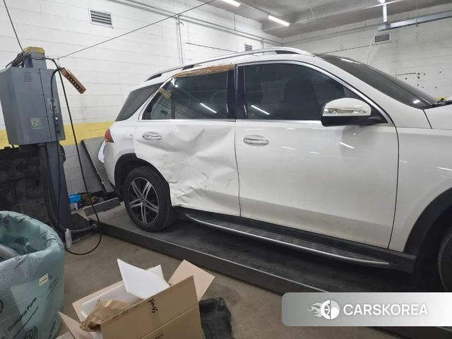 Mercedes-Benz GLE-Class W167 id 5023206 из Кореи 29