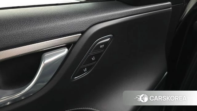 Hyundai The New Grandeur IG id 5002889 из Кореи 29