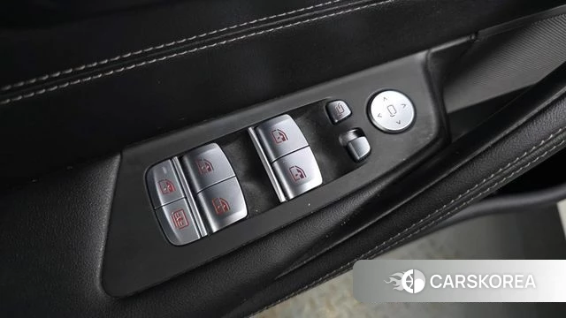 BMW 5 Series (G30) id 4985985 из Кореи 29