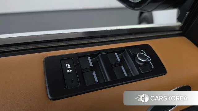 Land Rover Discovery 5 id 4943706 из Кореи 29