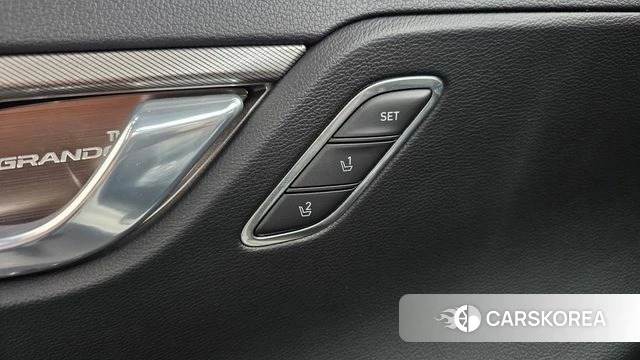 Hyundai The New Grandeur IG id 5013395 из Кореи 29
