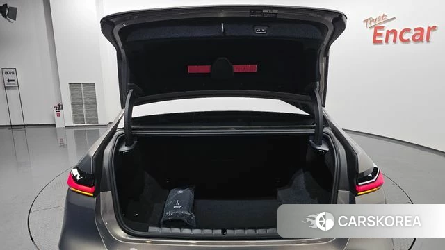 BMW 7 Series (G70) id 4980248 из Кореи 29