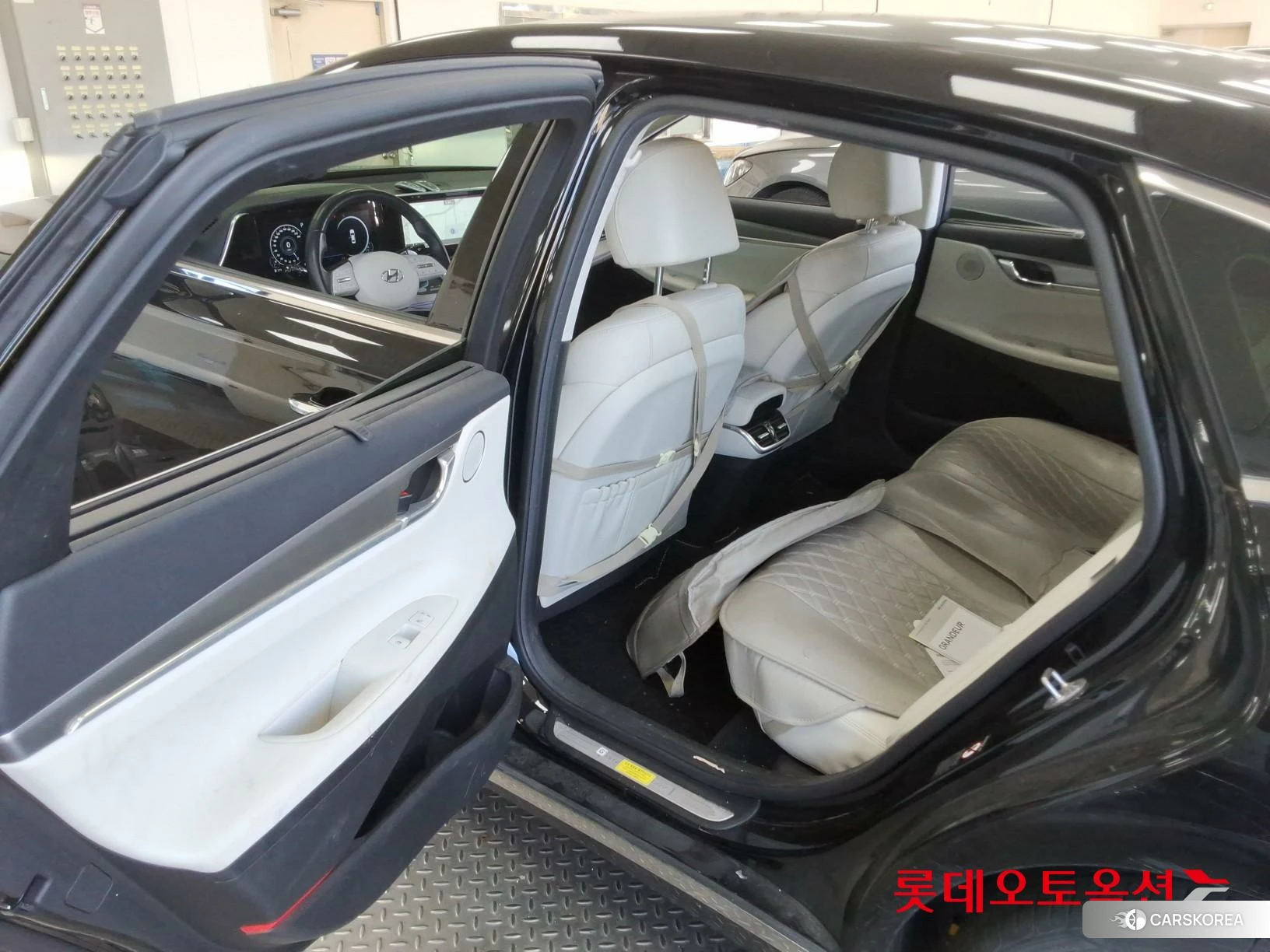 Hyundai Grandeur id 4990001 из Кореи 30