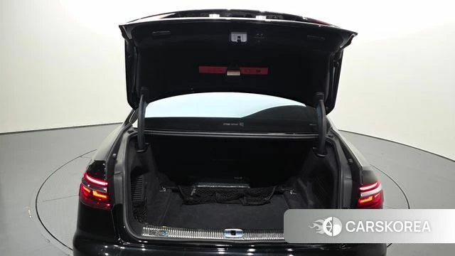 Audi A8 (D5) id 4976746 из Кореи 30