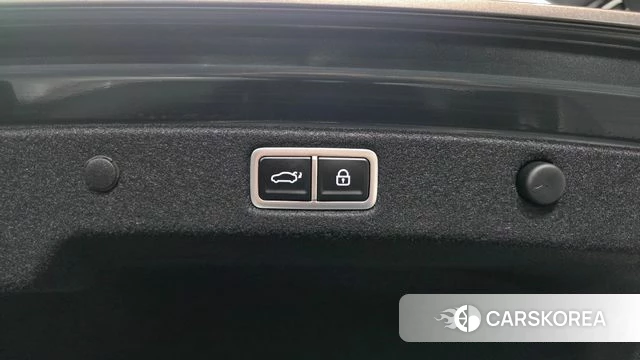 Hyundai Grandeur (GN7) id 5026819 из Кореи 30