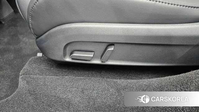 Tesla Model Y id 4853349 из Кореи 31