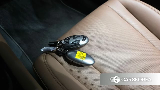 Hyundai Grandeur (GN7) id 5016592 из Кореи 30