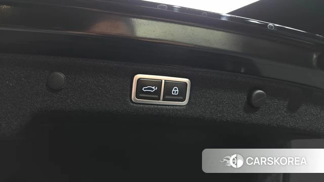 Hyundai Grandeur Hybrid (GN7) id 4985807 из Кореи 30