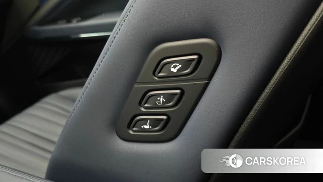Kia The New K8 Hybrid id 5016066 из Кореи 30