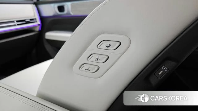 Hyundai Santa Fe (MX5) id 4985204 из Кореи 30