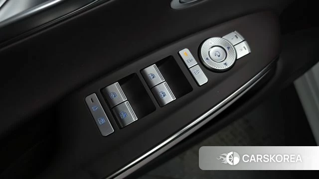 Genesis GV70 id 5011032 из Кореи 30