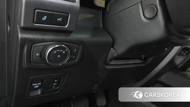 Ford Expeditation id 5034734 из Кореи 30