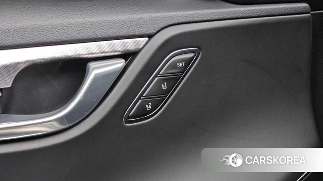 Hyundai The New Grandeur IG id 4754853 из Кореи 30